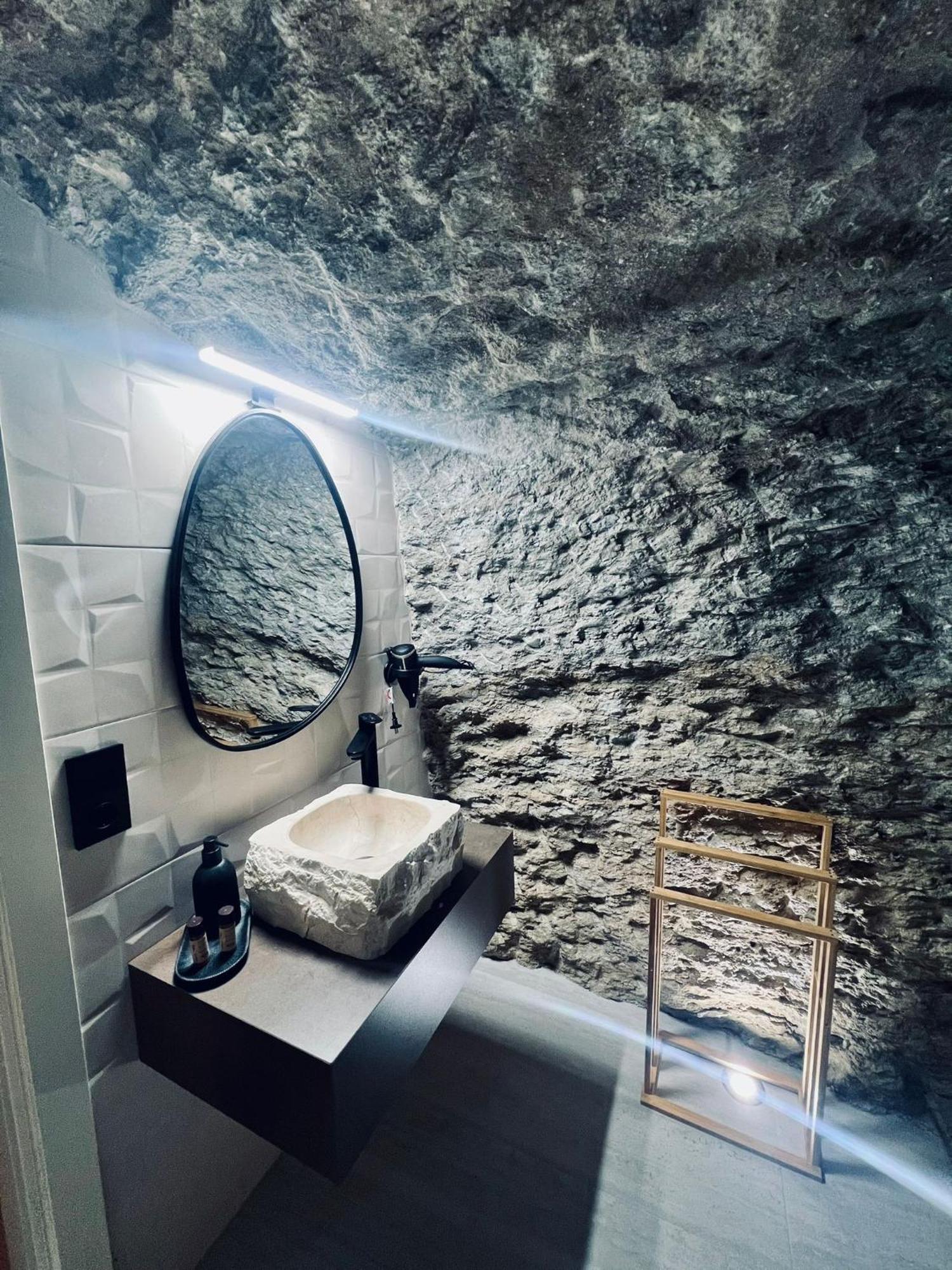 Cueva Luxe Las Calcetas Setenil De Las Bodegas 외부 사진